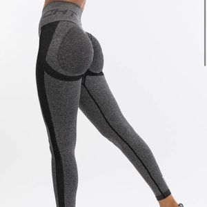 Echt Arise Scrunch Legging V2 - Sold Out Online